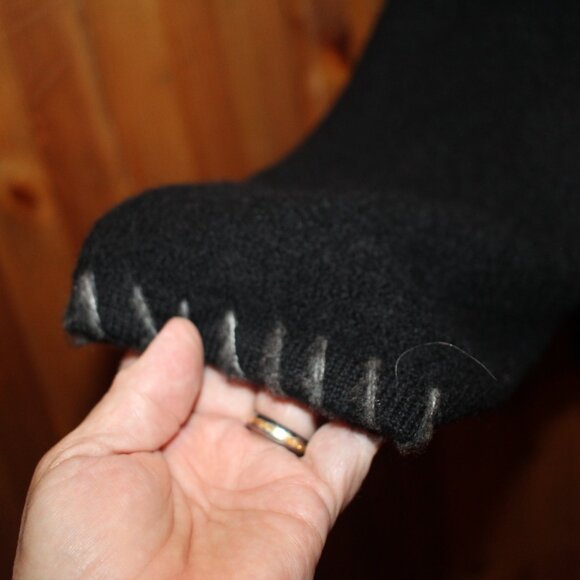 Sarah Spencer Woman 100% Wool Cardigan with Yarn Embellishment Plus 3X - Picture 4 of 11